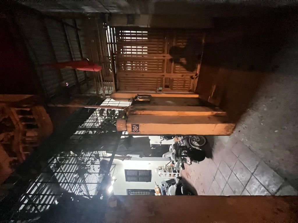 Bán nhà Trần Khát Chân - diện tích 52m2 1 tầng - NGÕ THÔNG - VÀI BƯỚC RA PHỐ - giá 7,2 tỷ