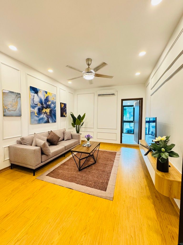 Bán nhà Đại La - diện tích 70m2 1 tầng - Nhà đẹp, sáng, đầy đủ nội thất - giá 3,9 tỷ