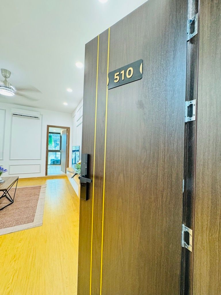 Bán nhà Đại La - diện tích 70m2 1 tầng - Nhà đẹp, sáng, đầy đủ nội thất - giá 3,9 tỷ