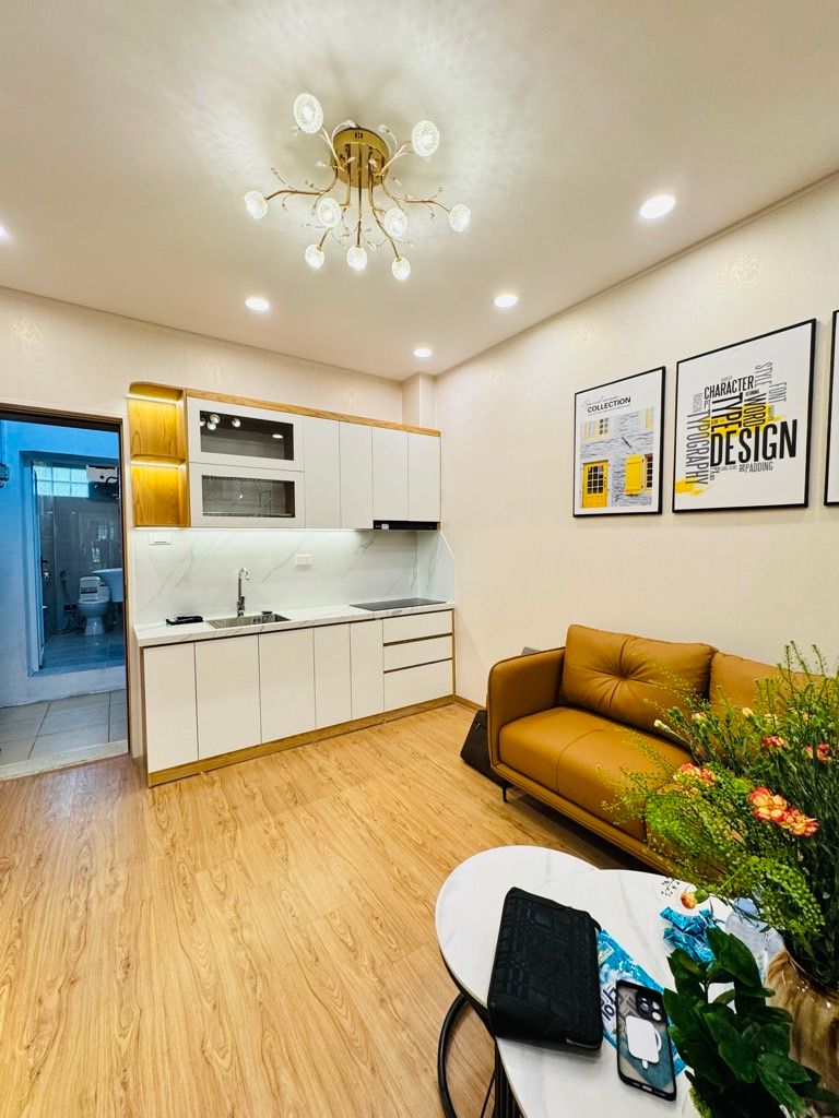 Bán nhà Phố 8/3 - diện tích 50m2 1 tầng - Nhà đẹp, sáng, đầy đủ nội thất - giá 3,3 tỷ