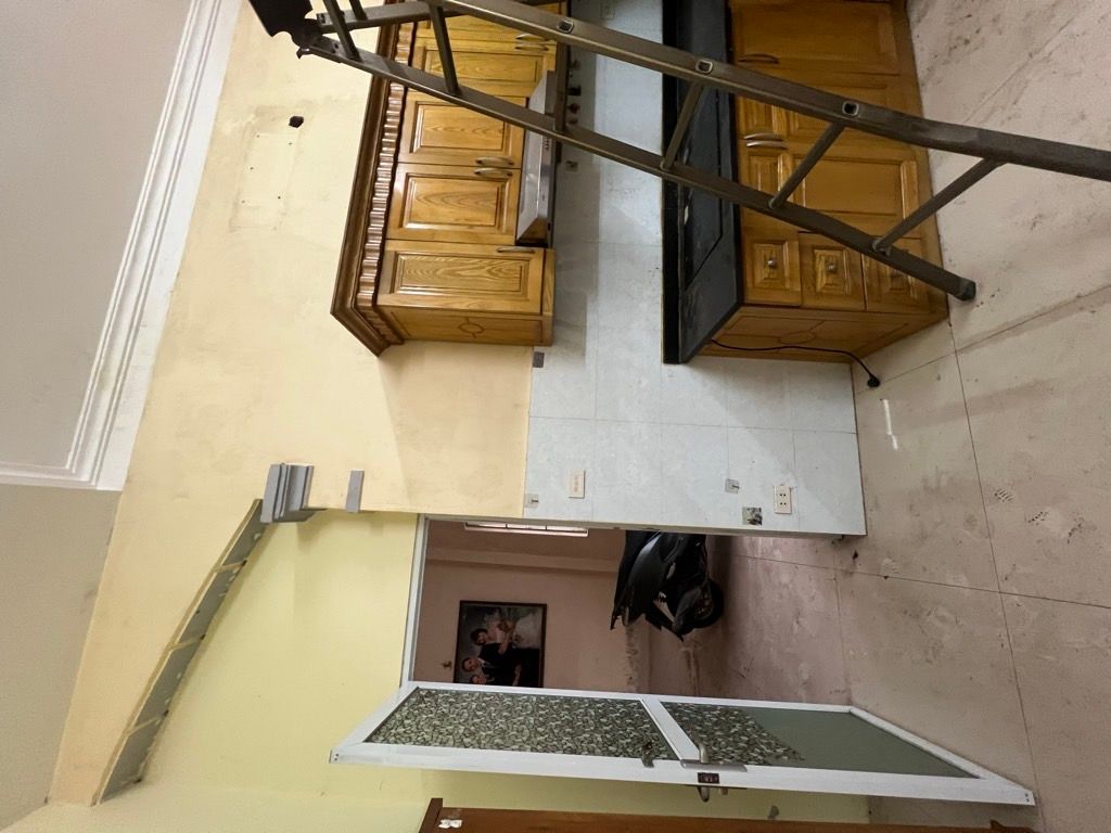 Bán nhà Khâm Thiên - diện tích 51m2 5 tầng - Lõi Đống Đa - giá 1,36 tỷ