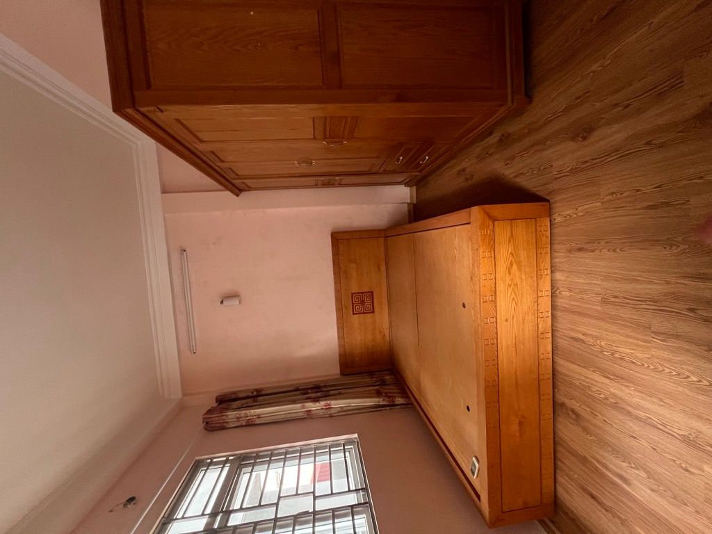 Bán nhà Khâm Thiên - diện tích 51m2 5 tầng - Lõi Đống Đa - giá 1,36 tỷ