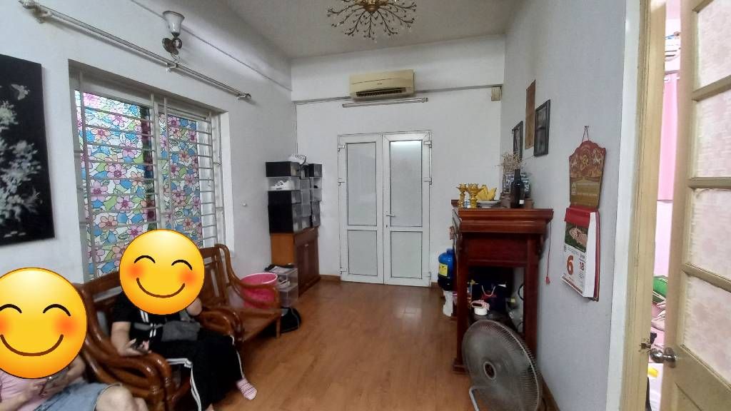 Bán nhà Chùa Láng - diện tích 48m2 1 tầng - Lô góc - giá 4,56 tỷ