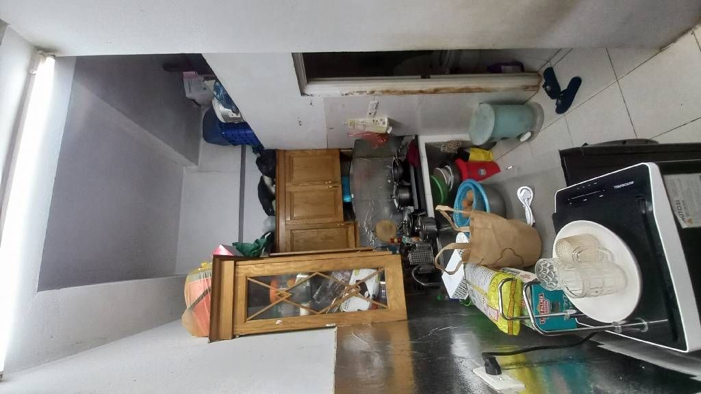 Bán nhà Chùa Láng - diện tích 48m2 1 tầng - Lô góc - giá 4,56 tỷ