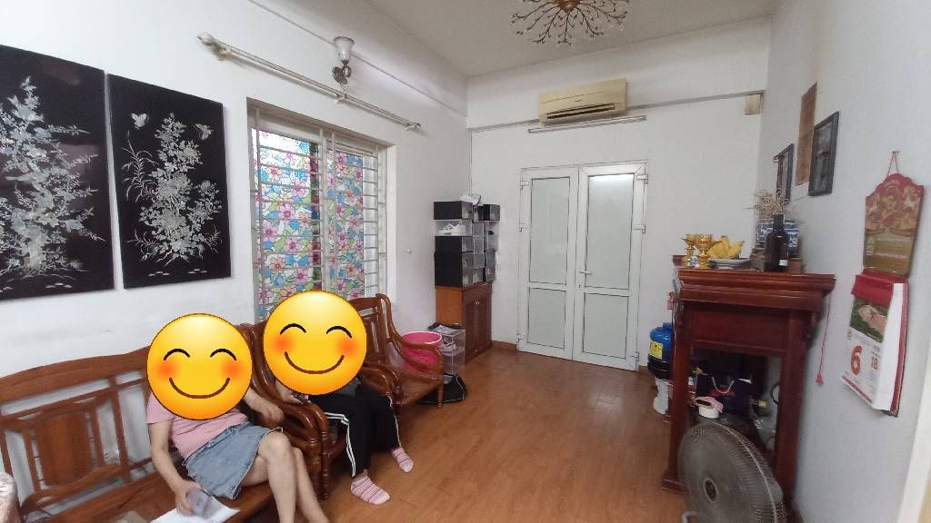 Bán nhà Chùa Láng - diện tích 48m2 1 tầng - Lô góc - giá 4,56 tỷ