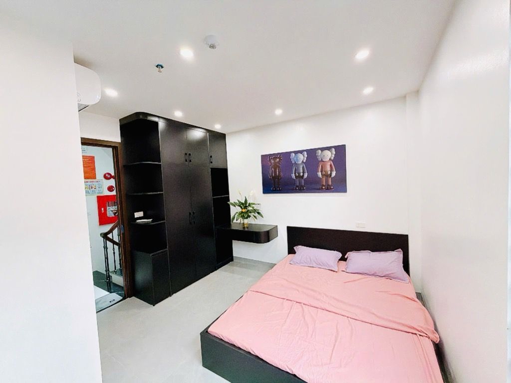 Bán nhà Tam Trinh - diện tích 57m2 6 tầng - Thang máy, 9 phòng full đồ - giá 13,5 tỷ