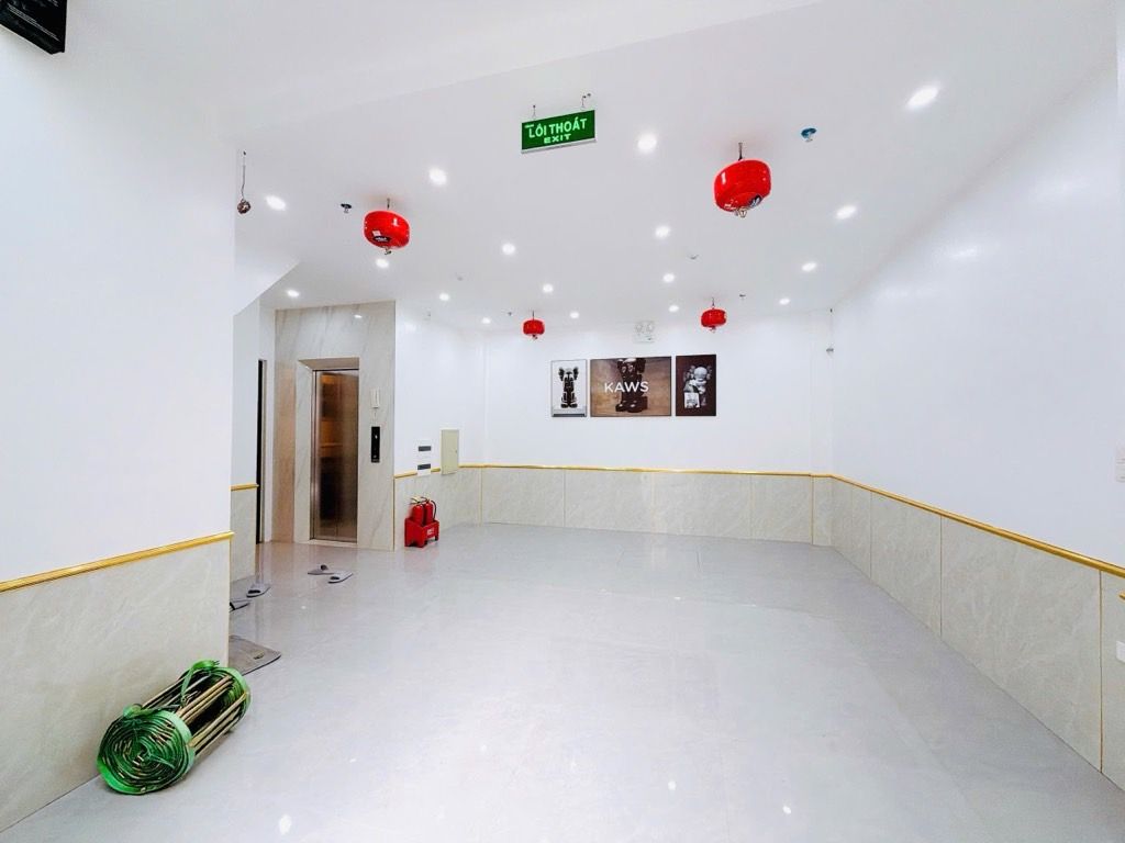 Bán nhà Tam Trinh - diện tích 57m2 6 tầng - Thang máy, 9 phòng full đồ - giá 13,5 tỷ