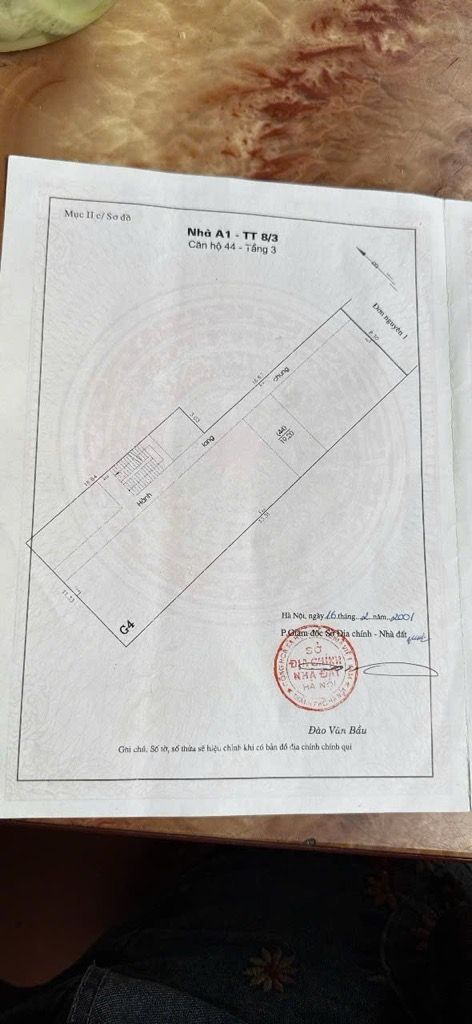 Bán nhà Phố 8-3 - diện tích 19,2m2 1 tầng - Căn hộ tập thể hiếm có - giá 3,48 tỷ