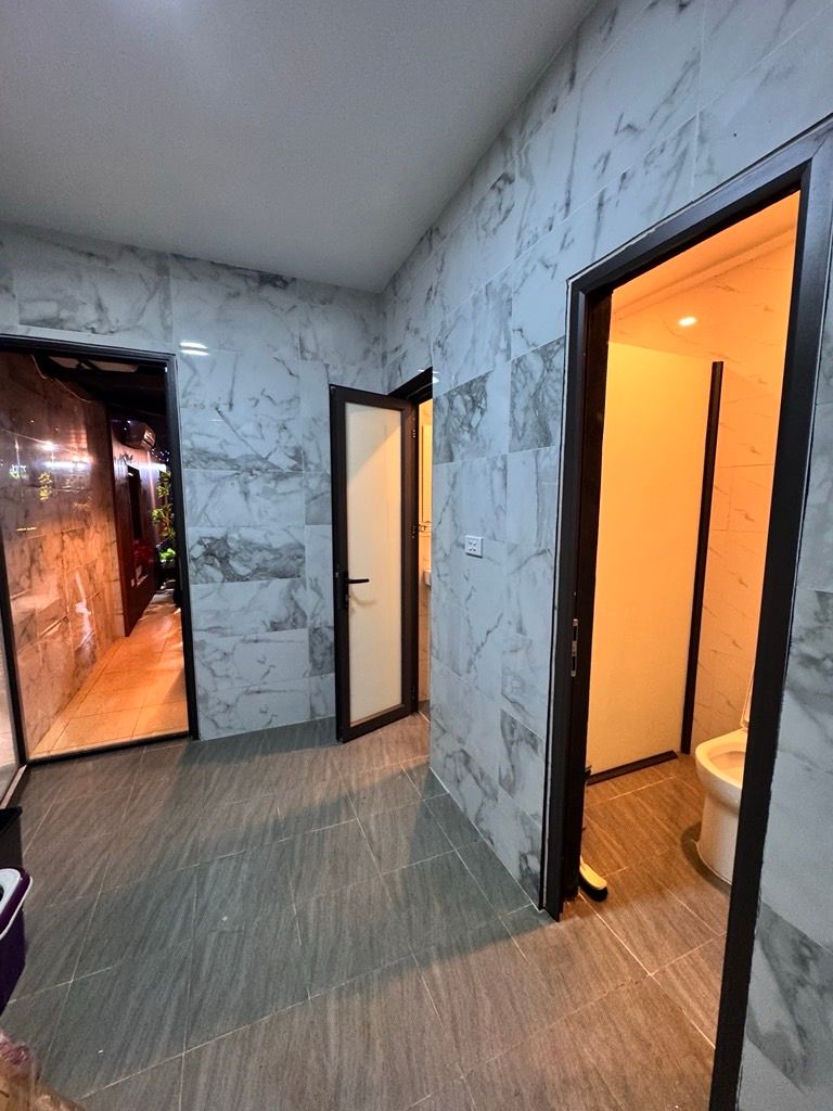 Bán nhà B5 Tập Thể ĐH Công Đoàn Tây Sơn - diện tích 70m2 1 tầng - Ô tô qua nhà - giá 6,5 tỷ