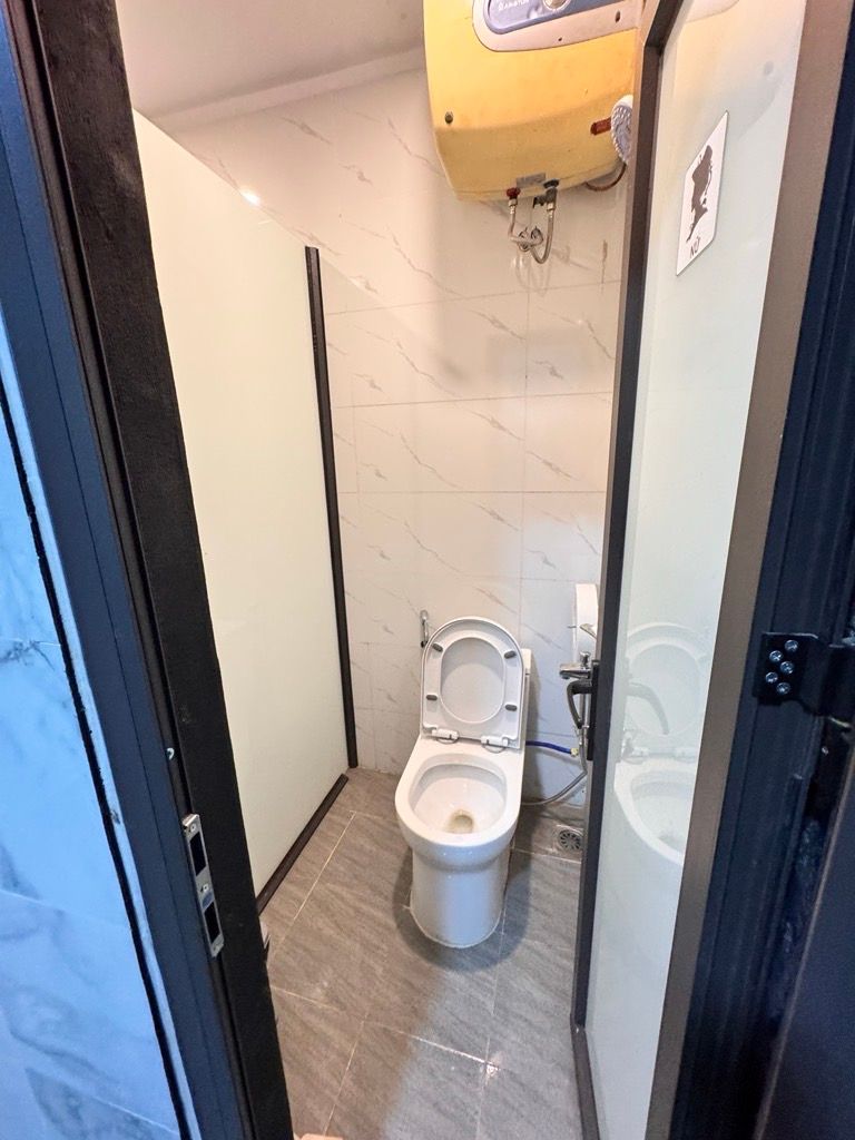 Bán nhà B5 Tập Thể ĐH Công Đoàn Tây Sơn - diện tích 70m2 1 tầng - Ô tô qua nhà - giá 6,5 tỷ