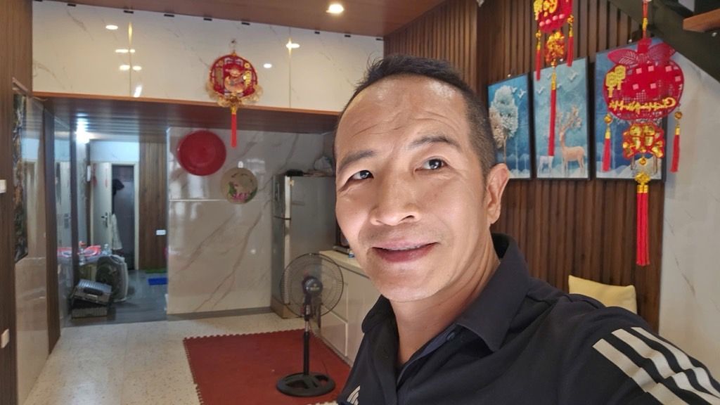 Bán nhà Tân Mai - diện tích 16m2 2 tầng - Căn hộ tập thể đẹp, giá 3,7 tỷ