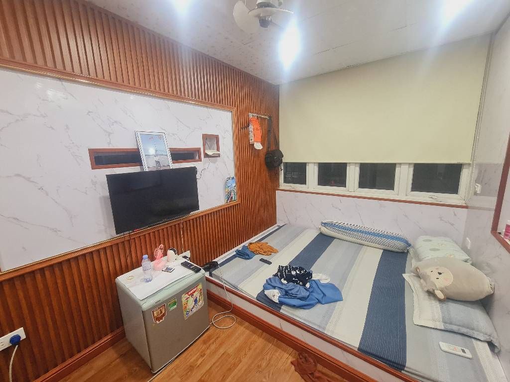 Bán nhà Vĩnh Hồ - diện tích 18,6m2 4 tầng - Ô tô tránh 15m - giá 5,5 tỷ