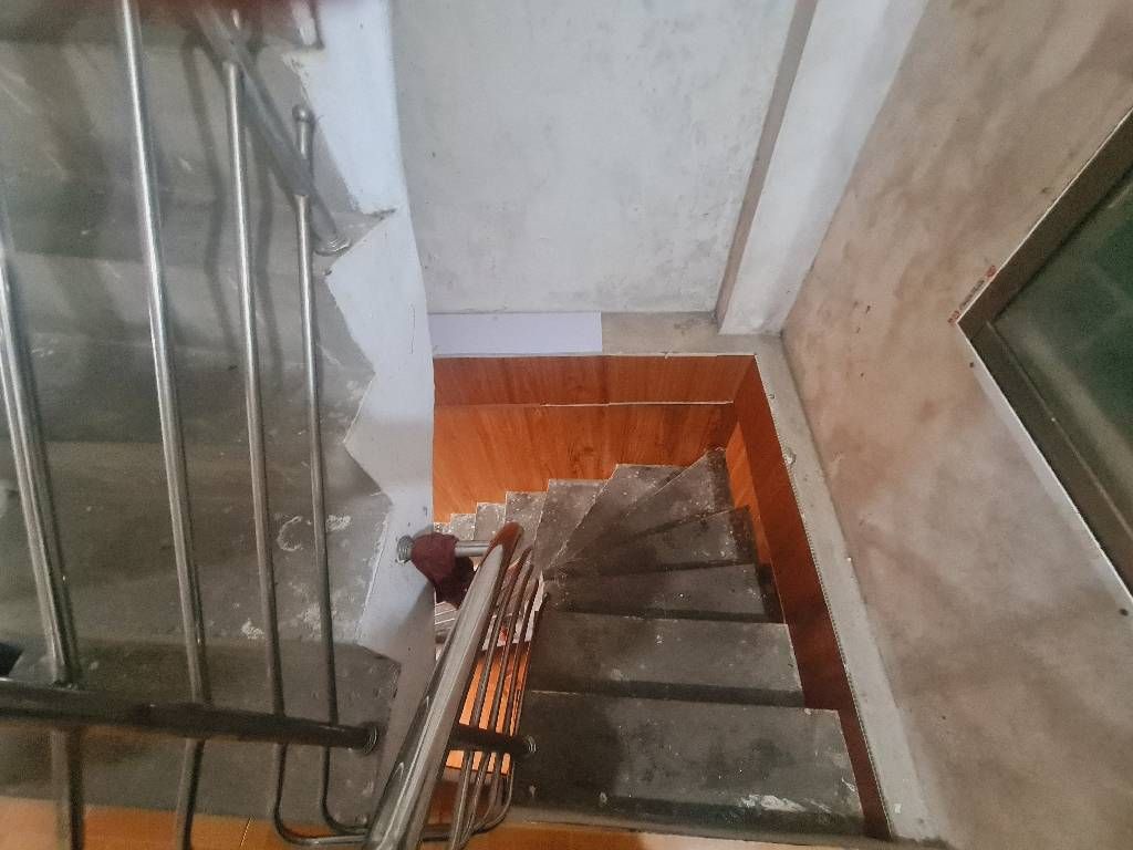 Bán nhà Vĩnh Hồ - diện tích 18,6m2 4 tầng - Ô tô tránh 15m - giá 5,5 tỷ