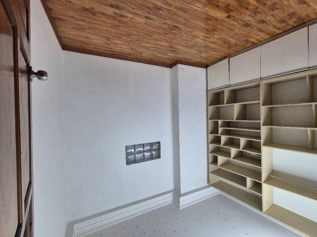 Bán nhà Ngõ Hồ Bãi Cát - diện tích 37m2 4 tầng - Nhà sổ đỏ chính chủ - giá 7,9 tỷ