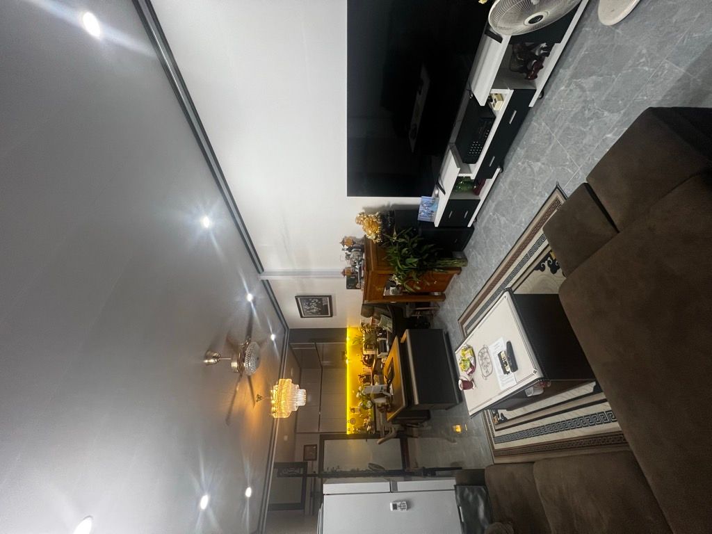 Bán nhà Định Công Thượng - diện tích 60m2 2 tầng - Nhà đẹp, gần ô tô - giá 2,78 tỷ