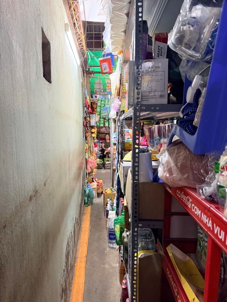 Bán nhà Minh Khai - diện tích 23m2 3 tầng - Ngõ ô tô tránh - giá 4,7 tỷ