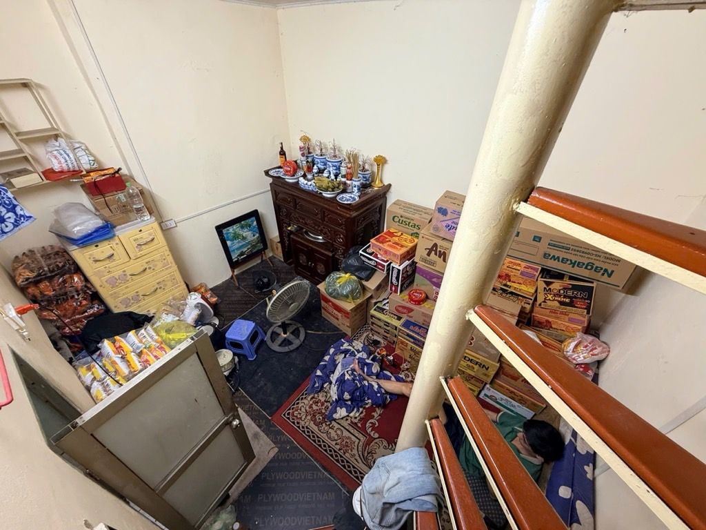 Bán nhà Minh Khai - diện tích 23m2 3 tầng - Ngõ ô tô tránh - giá 4,7 tỷ