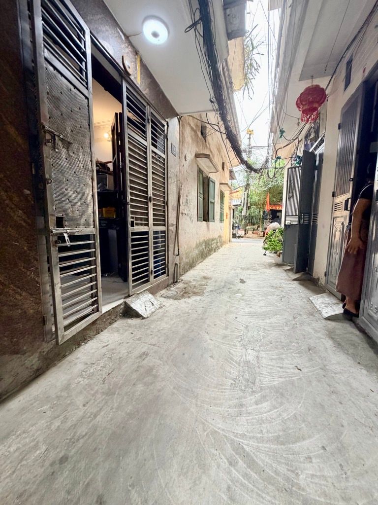 Bán nhà Phố Vọng - diện tích 17.6m2 6 tầng - Siêu phẩm phân lô, dòng tiền 15 triệu/tháng - giá 6,9 tỷ