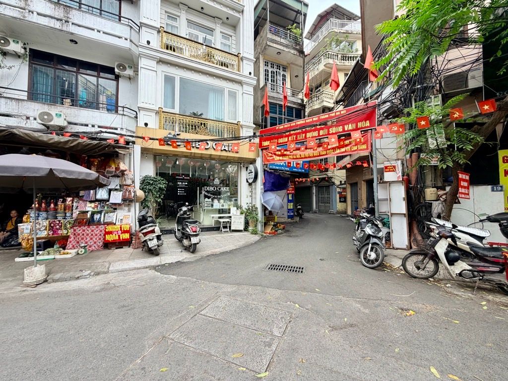 Bán nhà Phố Vọng - diện tích 17.6m2 6 tầng - Siêu phẩm phân lô, dòng tiền 15 triệu/tháng - giá 6,9 tỷ