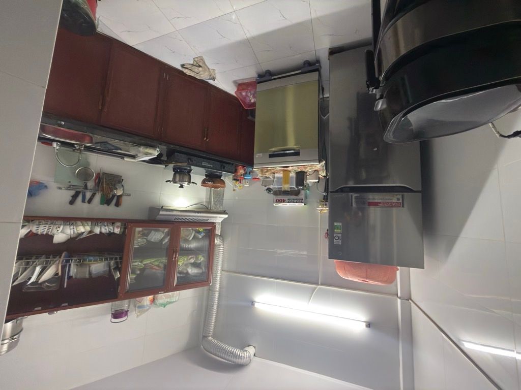 Bán nhà Trần Khát Chân - diện tích 55m2 3 tầng - nhà cũ diện tích rộng ngay phố - giá 7,3 tỷ