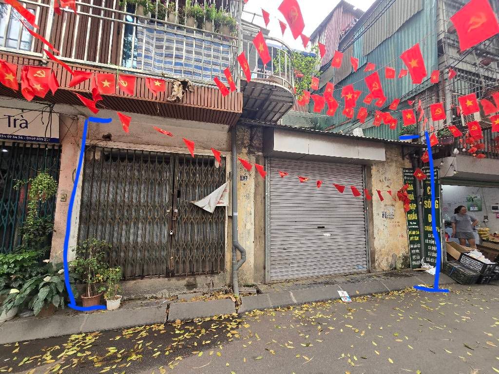 Bán nhà C1 Tập thể Khuất Duy Tiến - diện tích 33.3m2 1 tầng - 2 mặt tiền ô tô tránh - giá 12,5 tỷ