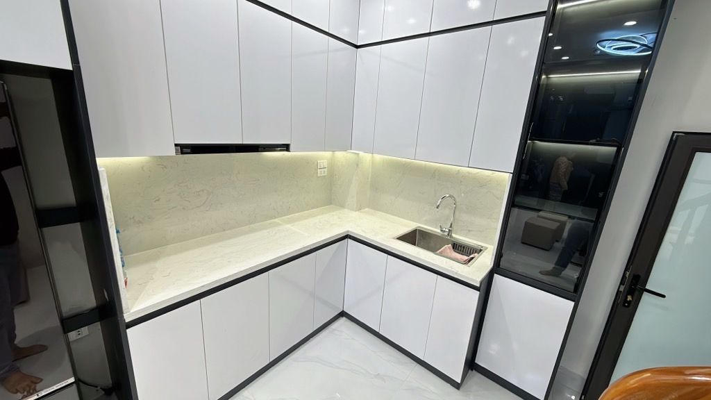 Bán nhà ngõ Văn Hương - diện tích 25,2m2 5 tầng - Nhà đẹp hiếm có - giá 7,75 tỷ