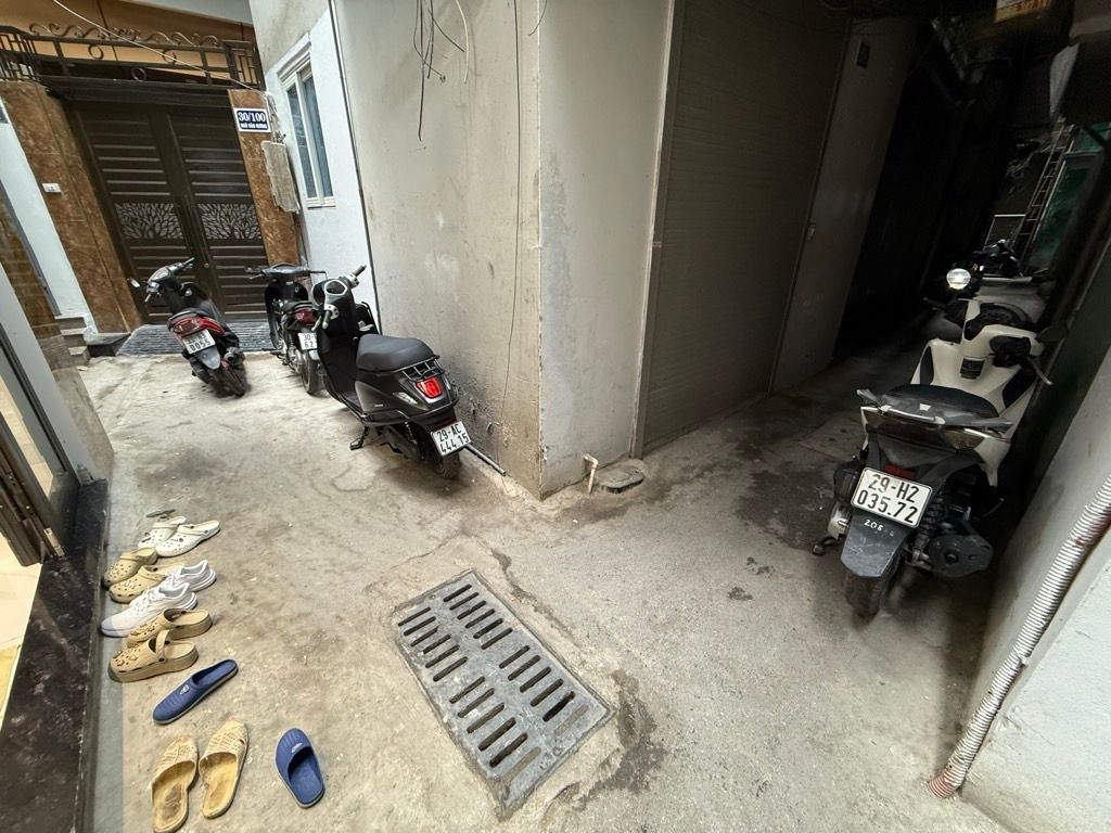 Bán nhà ngõ Văn Hương - diện tích 25,2m2 5 tầng - Nhà đẹp hiếm có - giá 7,75 tỷ