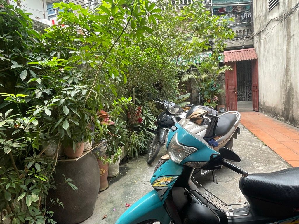 Bán nhà Minh Khai - diện tích 27.4m2 1 tầng - Lô góc - giá 5,9 tỷ