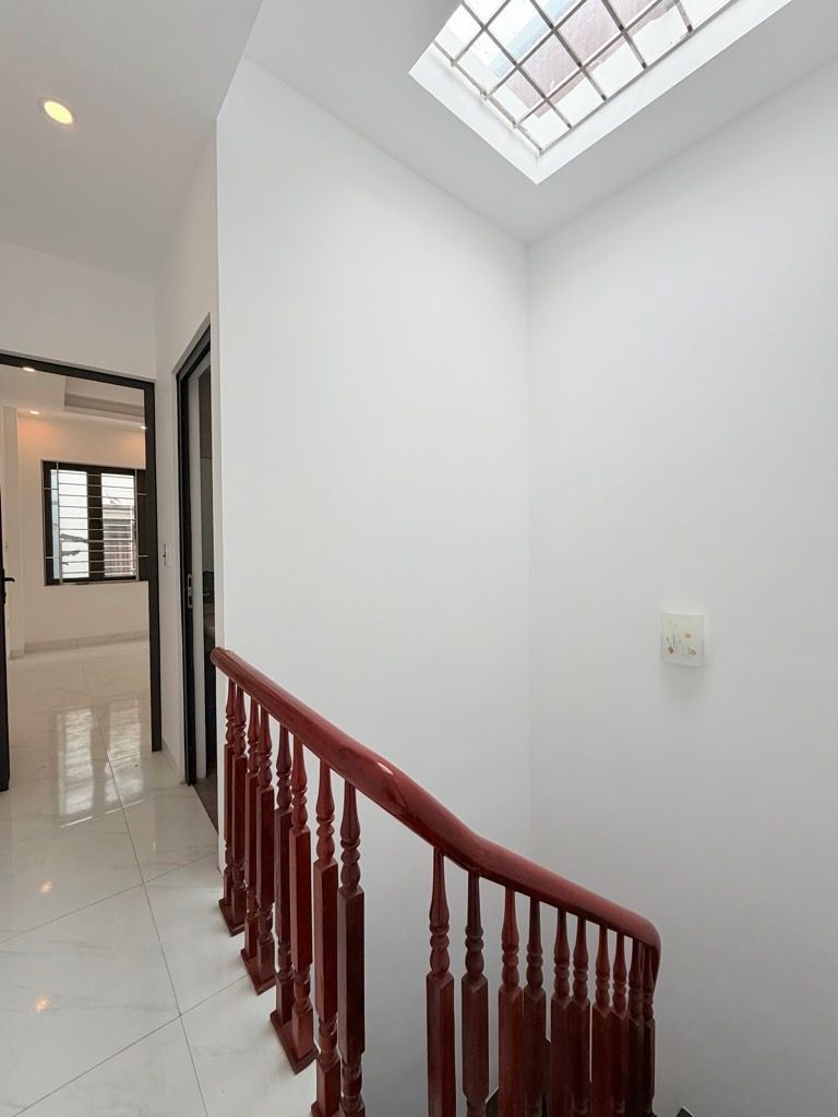 Bán nhà Thanh Lân - diện tích 34.2m2 4 tầng - Nhà mới full nội thất - giá 6,3 tỷ