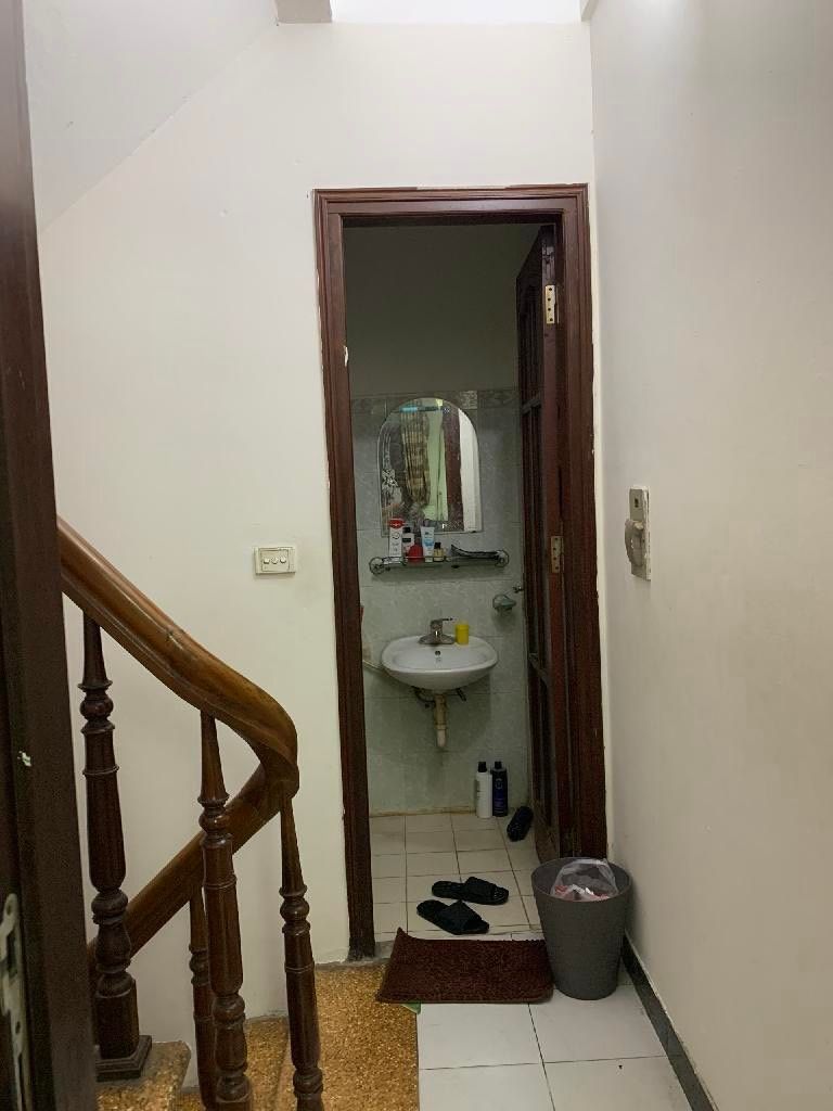 Bán nhà Khương Thượng - diện tích 22m2 5 tầng - Mặt phố kinh doanh sầm uất - giá 6,9 tỷ