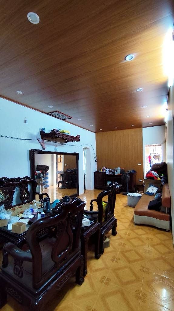 Bán nhà Ngọc Hồi - diện tích 40.4m2 1 tầng - Ô tô đỗ cổng - giá 4 tỷ