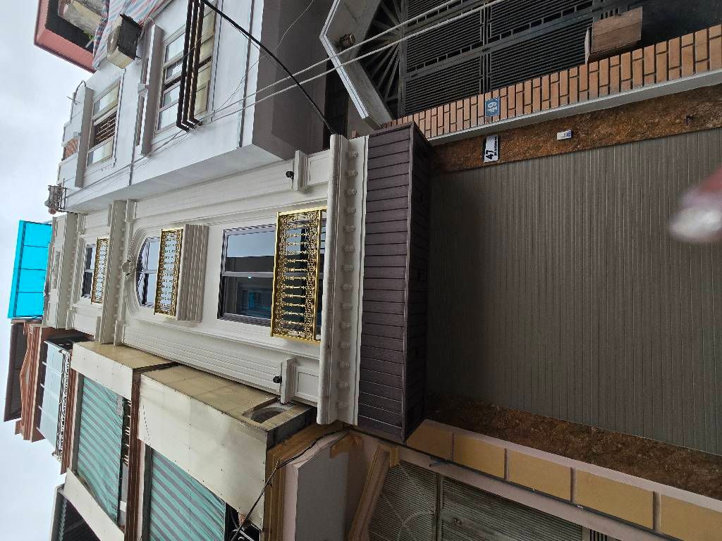 Bán nhà Hoàng Mai - diện tích 39m2 5 tầng - Ô TÔ 7 CHỖ QUA NHÀ - giá 17 tỷ