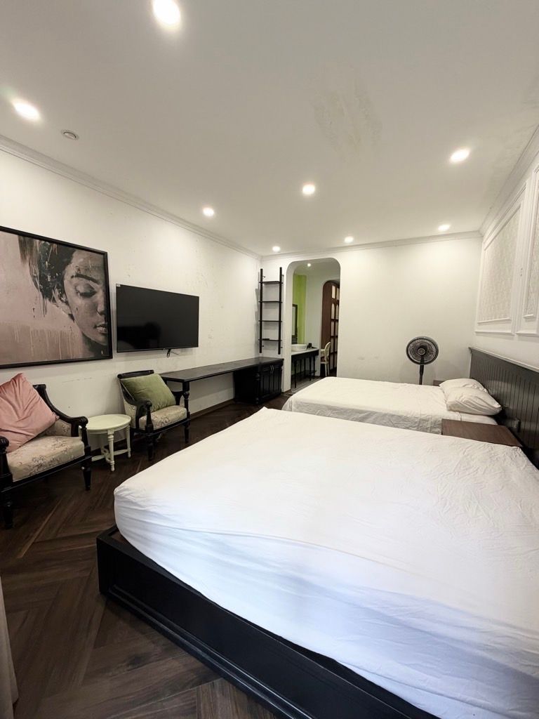 Bán nhà Vương Thừa Vũ - diện tích 44.3m2 5 tầng - thang máy nhập khẩu - giá 15,2 tỷ