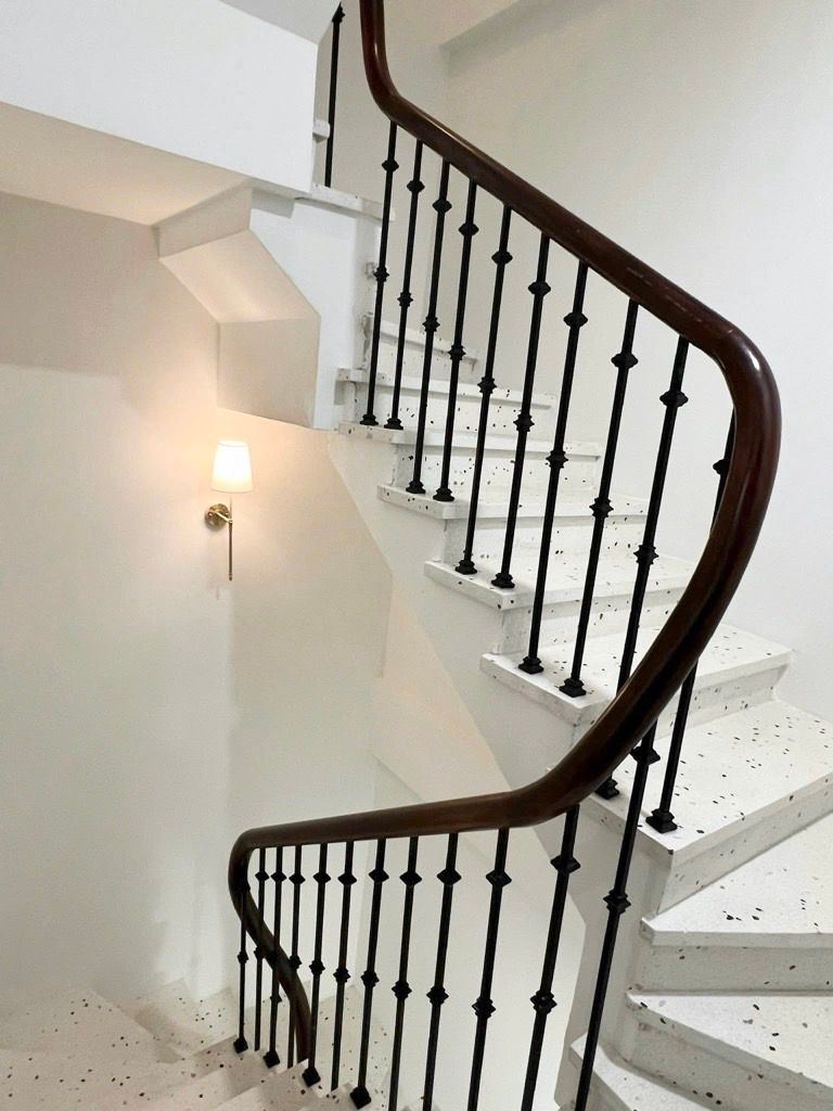 Bán nhà Vương Thừa Vũ - diện tích 44.3m2 5 tầng - thang máy nhập khẩu - giá 15,2 tỷ