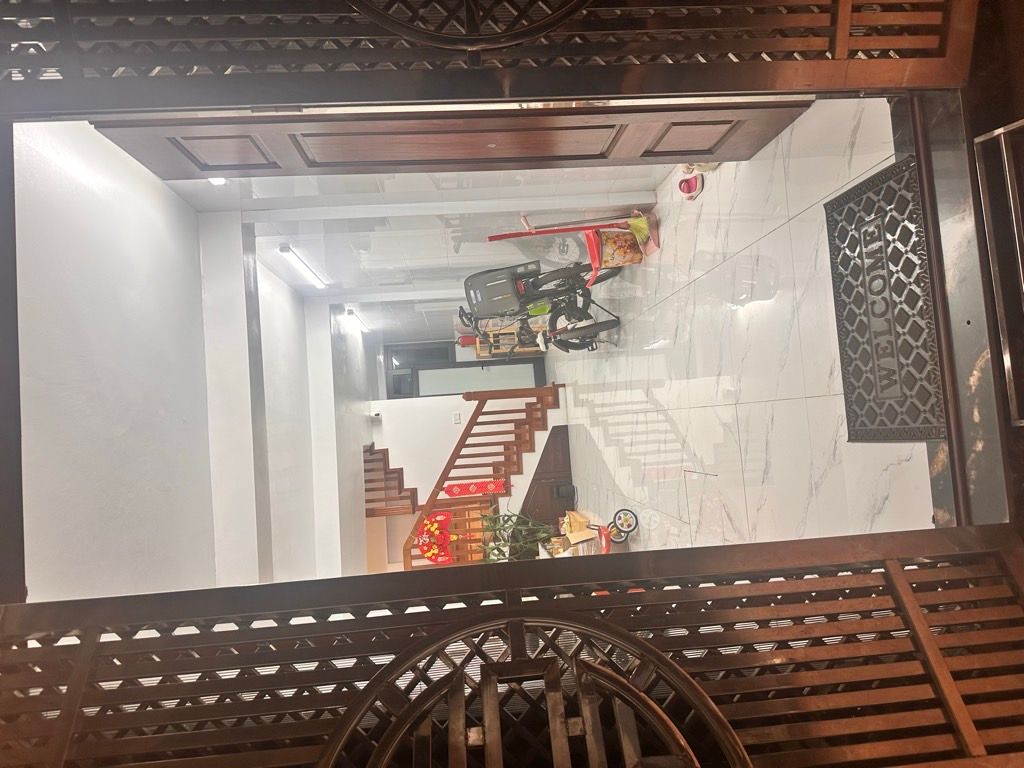 Bán nhà Vũ Tông Phan - diện tích 33m2 6 tầng - Ô TÔ LÙI CỔNG - giá 10,9 tỷ