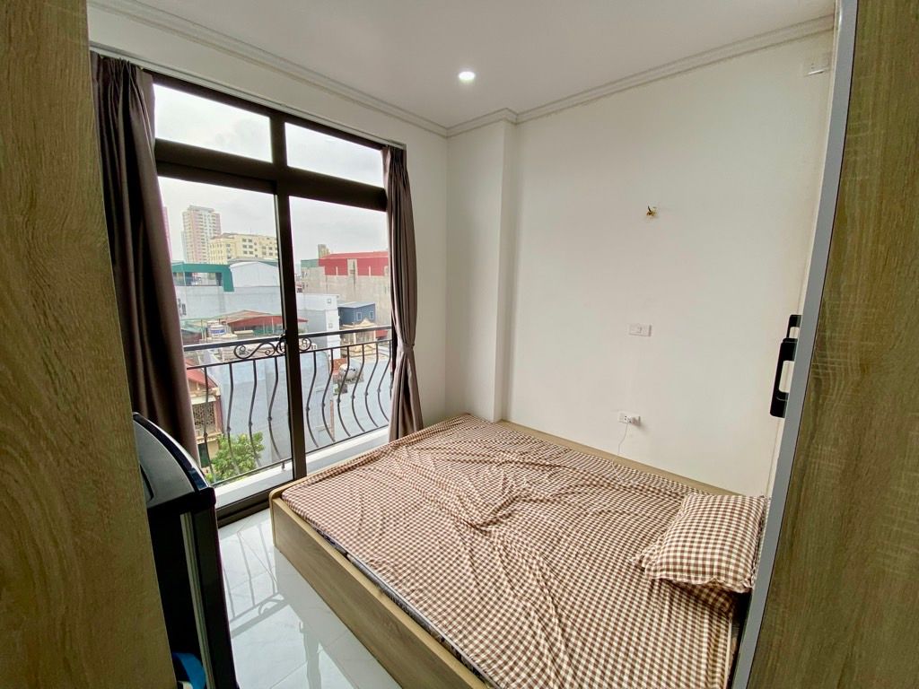 Bán nhà Đường Láng - diện tích 67m2 8 tầng - Nhà đẹp về vận hành ngay - giá 24 tỷ