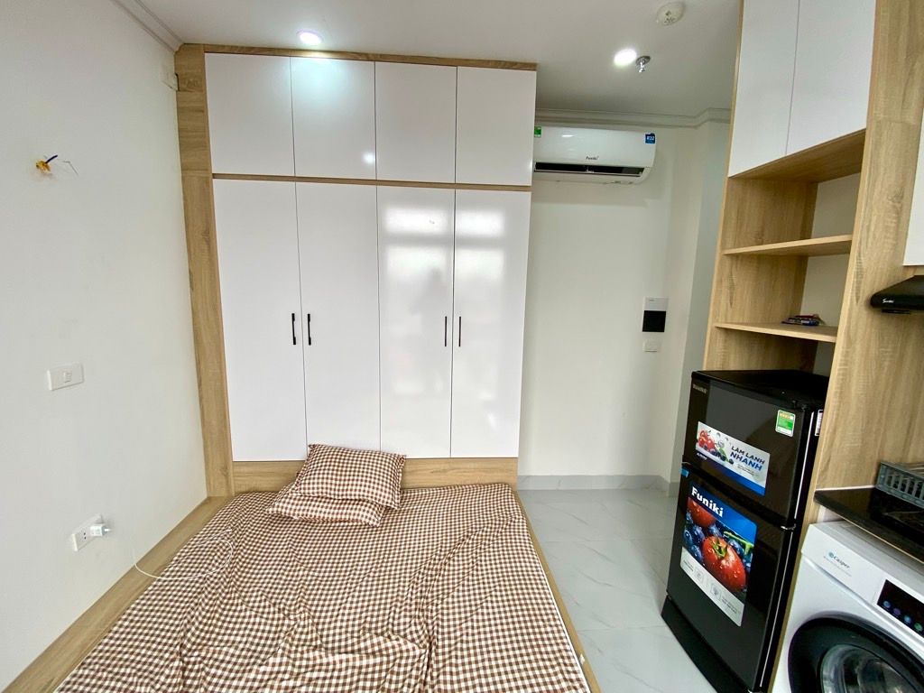 Bán nhà Đường Láng - diện tích 67m2 8 tầng - Nhà đẹp về vận hành ngay - giá 24 tỷ