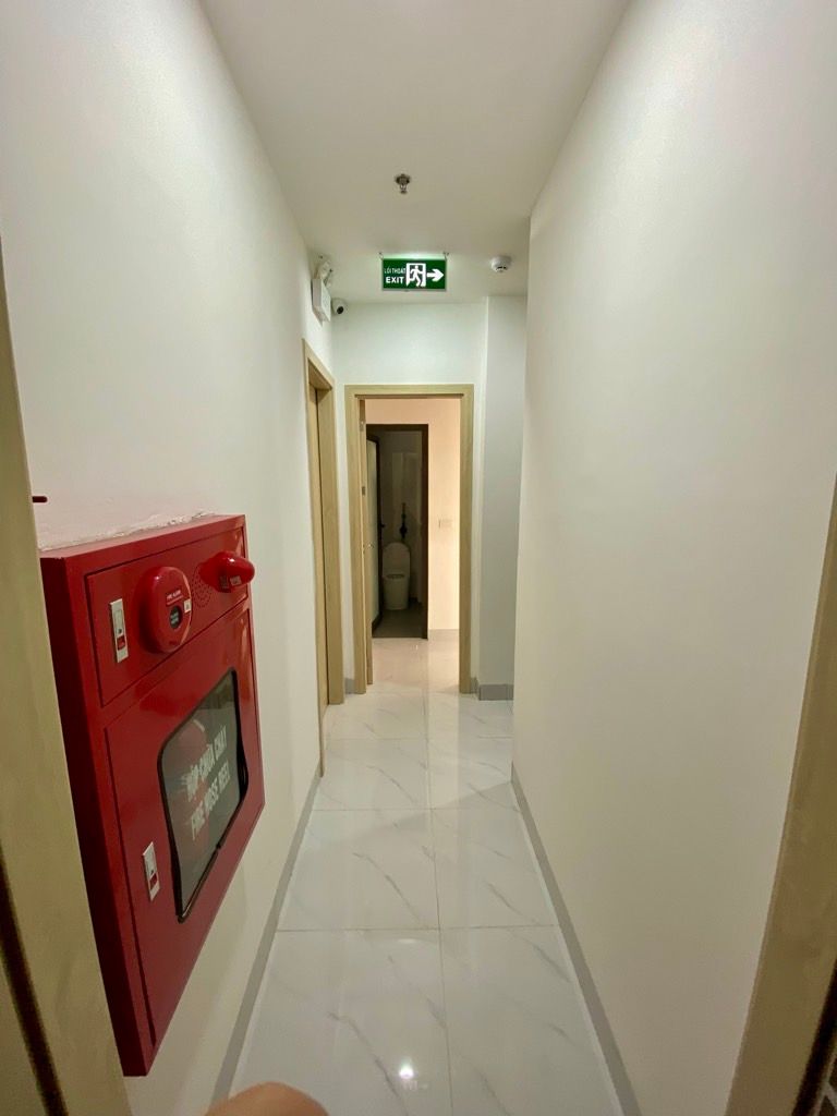 Bán nhà Đường Láng - diện tích 67m2 8 tầng - Nhà đẹp về vận hành ngay - giá 24 tỷ