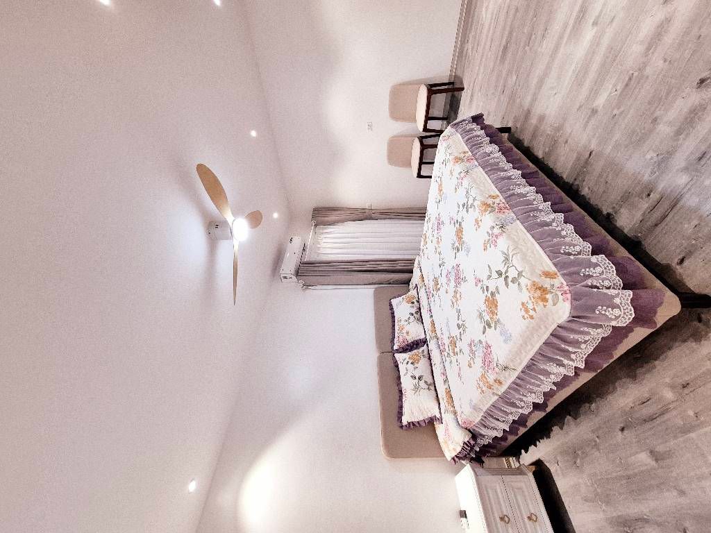 Bán nhà Minh Khai - diện tích 131.7m2 1 tầng - HÀNG HIẾM HAI BÀ TRƯNG - TUYỆT ĐẸP - giá 11,9 tỷ