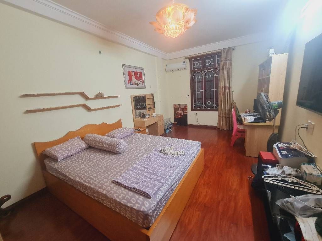 Bán nhà Chợ Khâm Thiên - diện tích 36.3m2 5 tầng - Nhà đẹp, thiết kế hợp lý - giá 10,5 tỷ