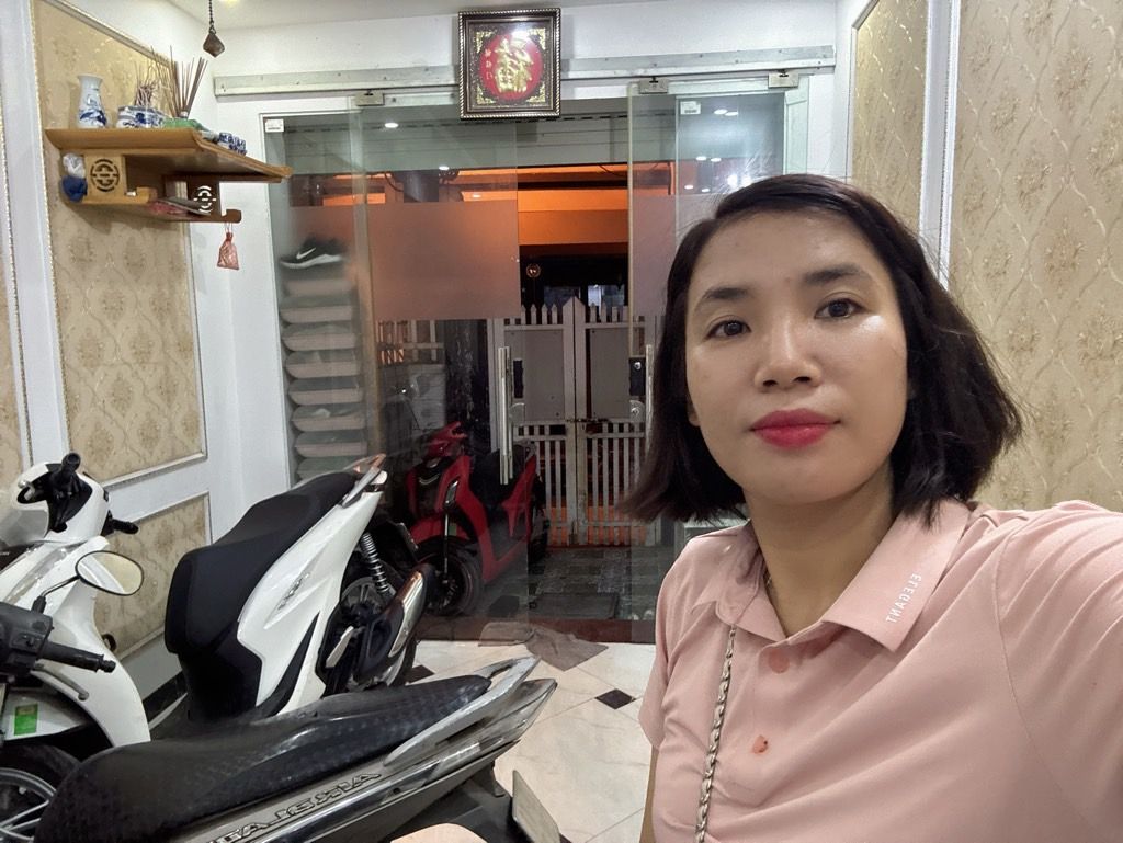 Bán nhà Lĩnh Nam - diện tích 48.2m2 5 tầng - Ngõ 296 ô tô tránh - giá 13,5 tỷ