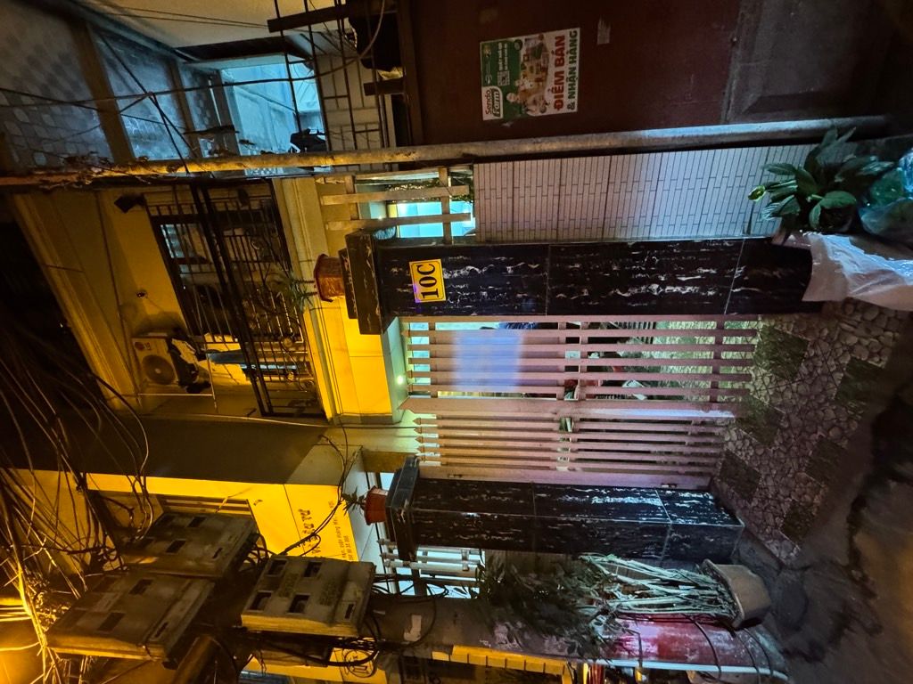 Bán nhà Lĩnh Nam - diện tích 48.2m2 5 tầng - Ngõ 296 ô tô tránh - giá 13,5 tỷ