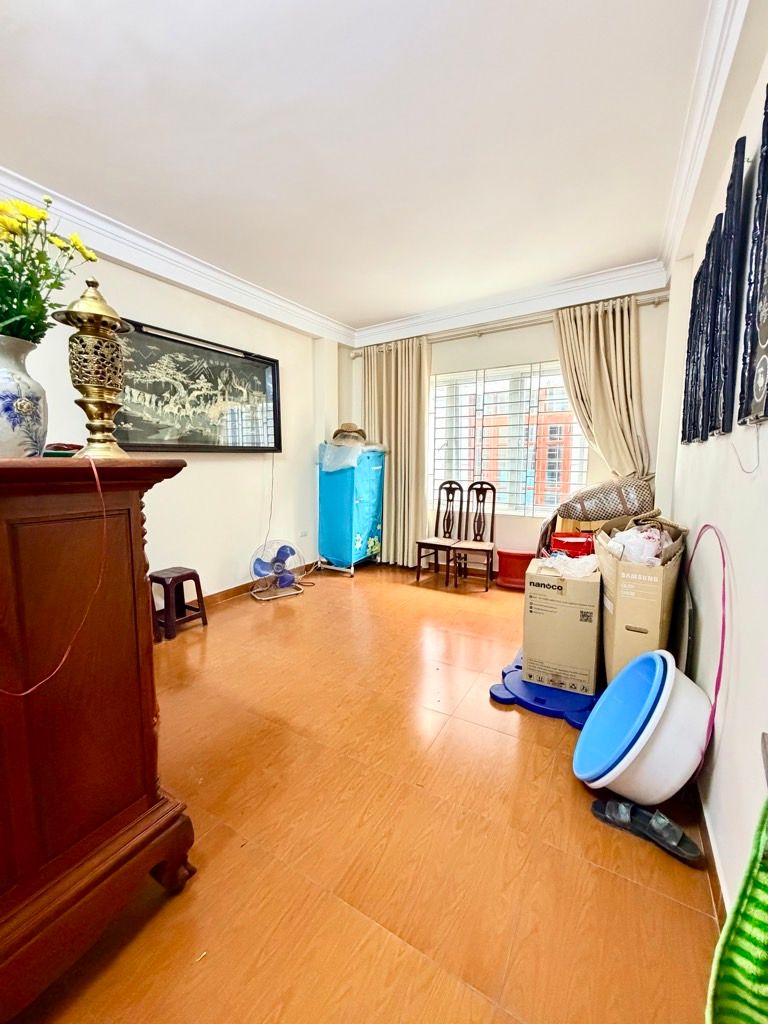 Bán nhà Kim Ngưu - diện tích 45m2 5 tầng - lô góc 3 mặt thoáng - giá 12,5 tỷ