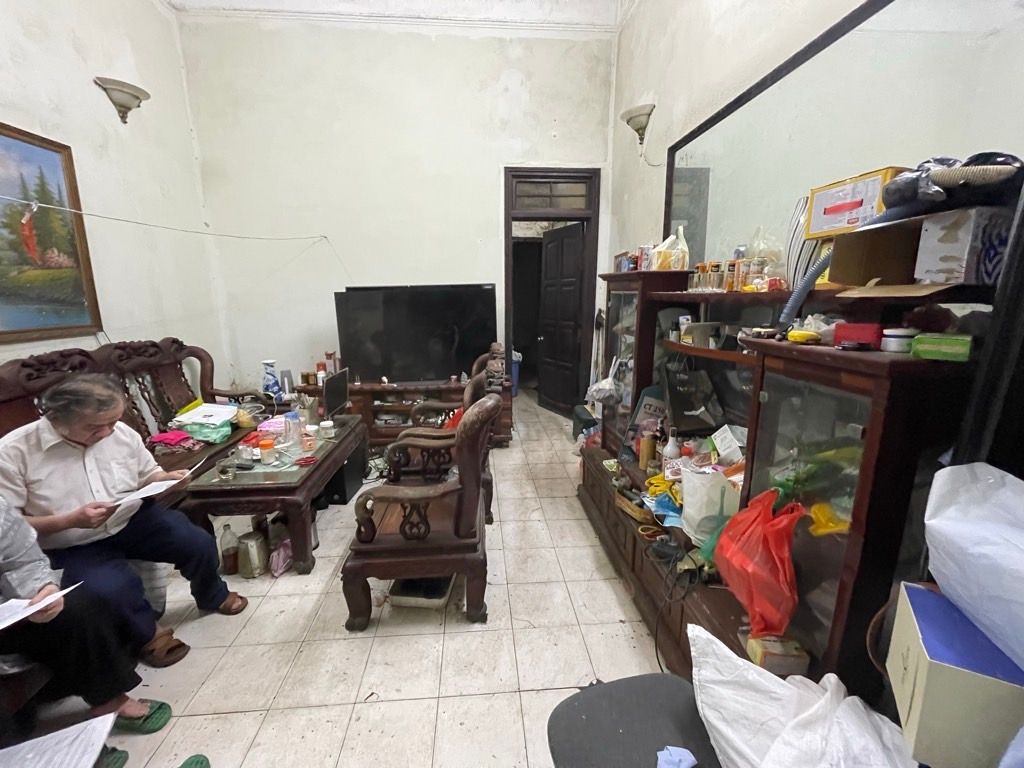 Bán nhà Quan Nhân - diện tích 59.9m2 3 tầng - vị trí đắc địa - giá 14,6 tỷ