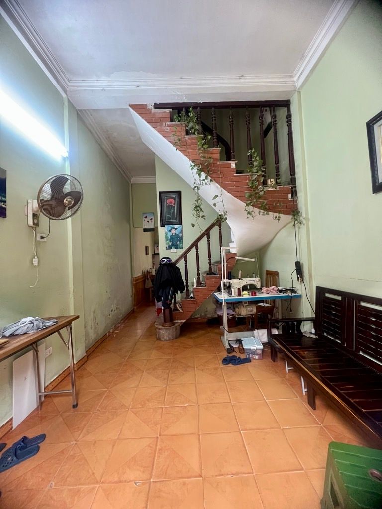 Bán nhà Đại Đồng - diện tích 30m2 3 tầng - ô tô đỗ cửa - giá 6,3 tỷ