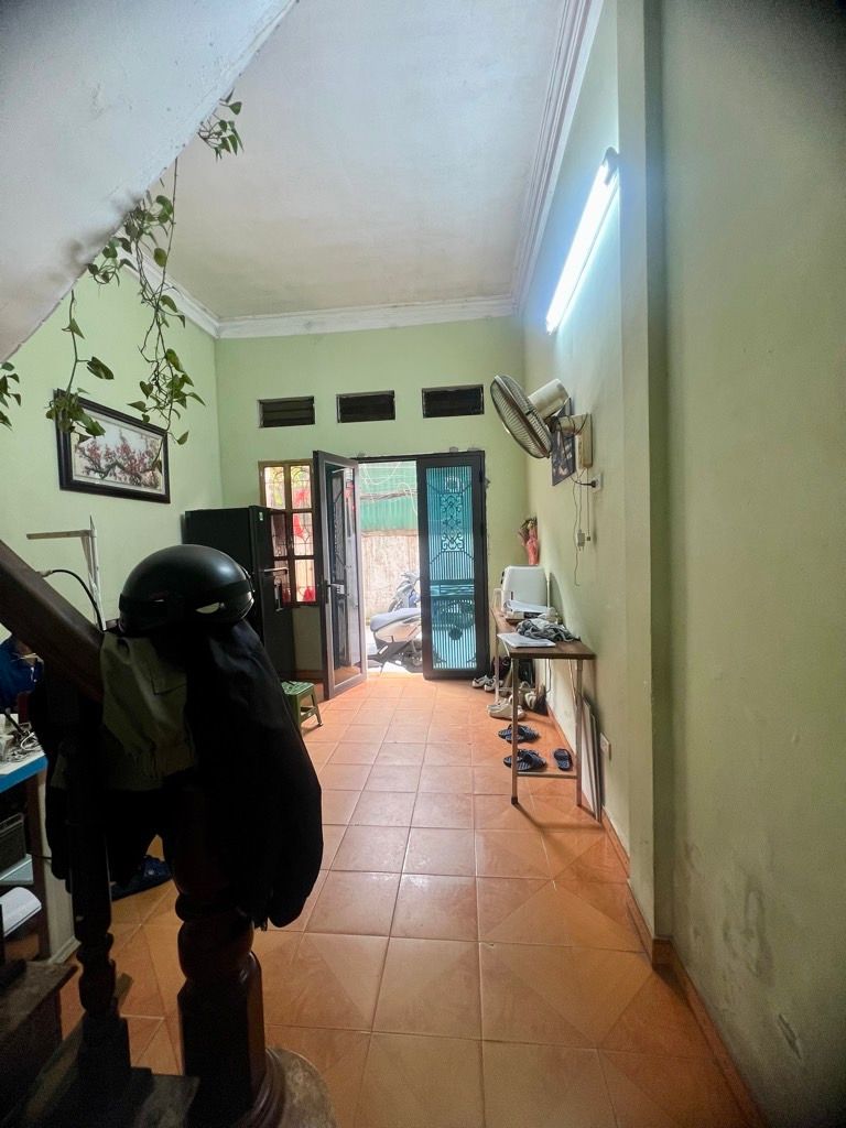 Bán nhà Đại Đồng - diện tích 30m2 3 tầng - ô tô đỗ cửa - giá 6,3 tỷ