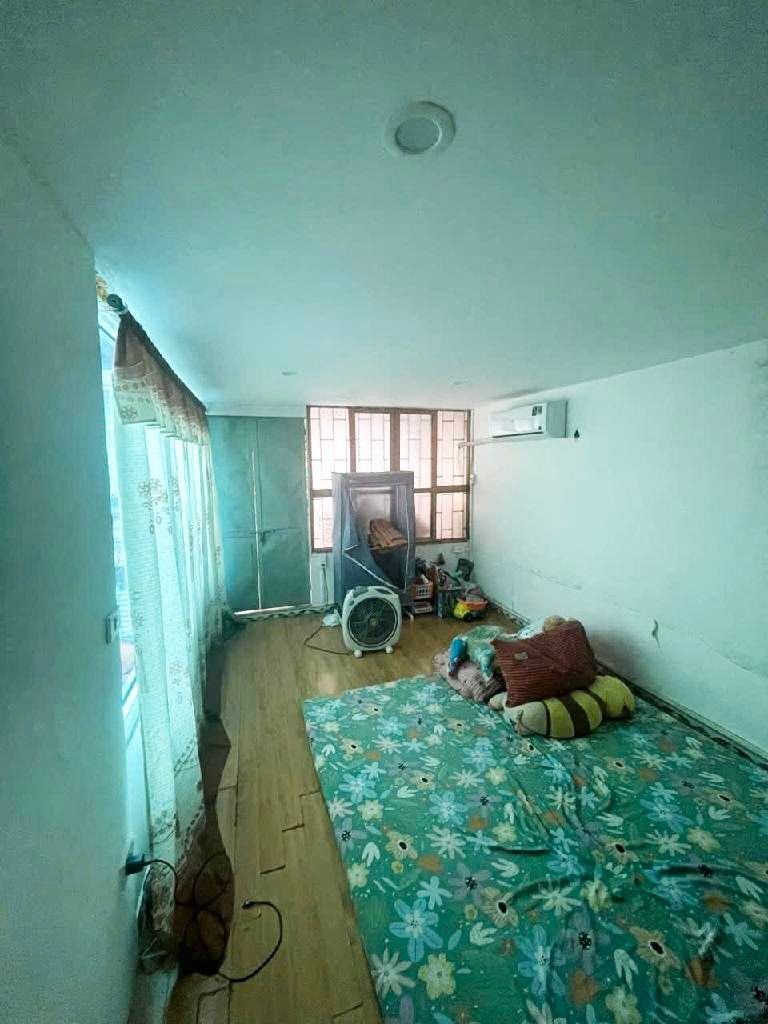 Bán nhà Trại Găng - diện tích 15,5m2 2 tầng - Lô góc - giá 3,3 tỷ