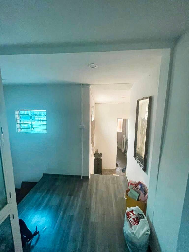 Bán nhà Trại Găng - diện tích 15,5m2 2 tầng - Lô góc - giá 3,3 tỷ