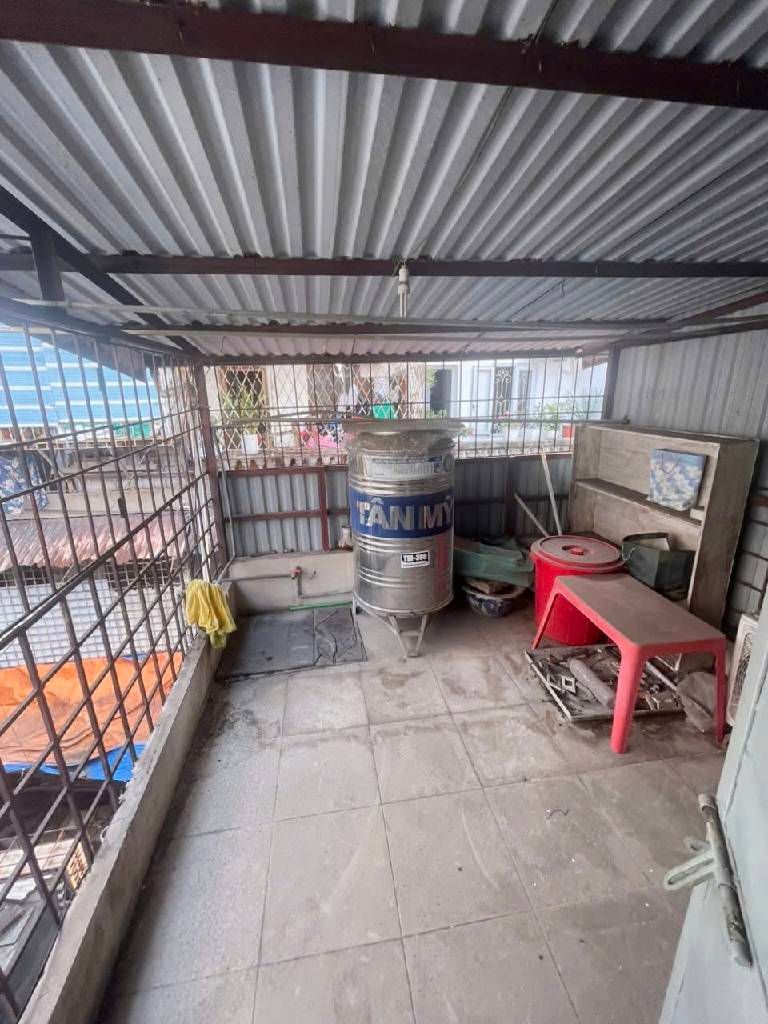 Bán nhà Trại Găng - diện tích 15,5m2 2 tầng - Lô góc - giá 3,3 tỷ