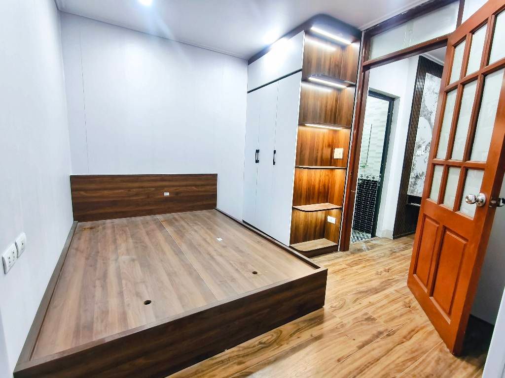 Bán nhà Khương Đình - diện tích 35m2 1 tầng - Mặt phố - giá 1,8 tỷ